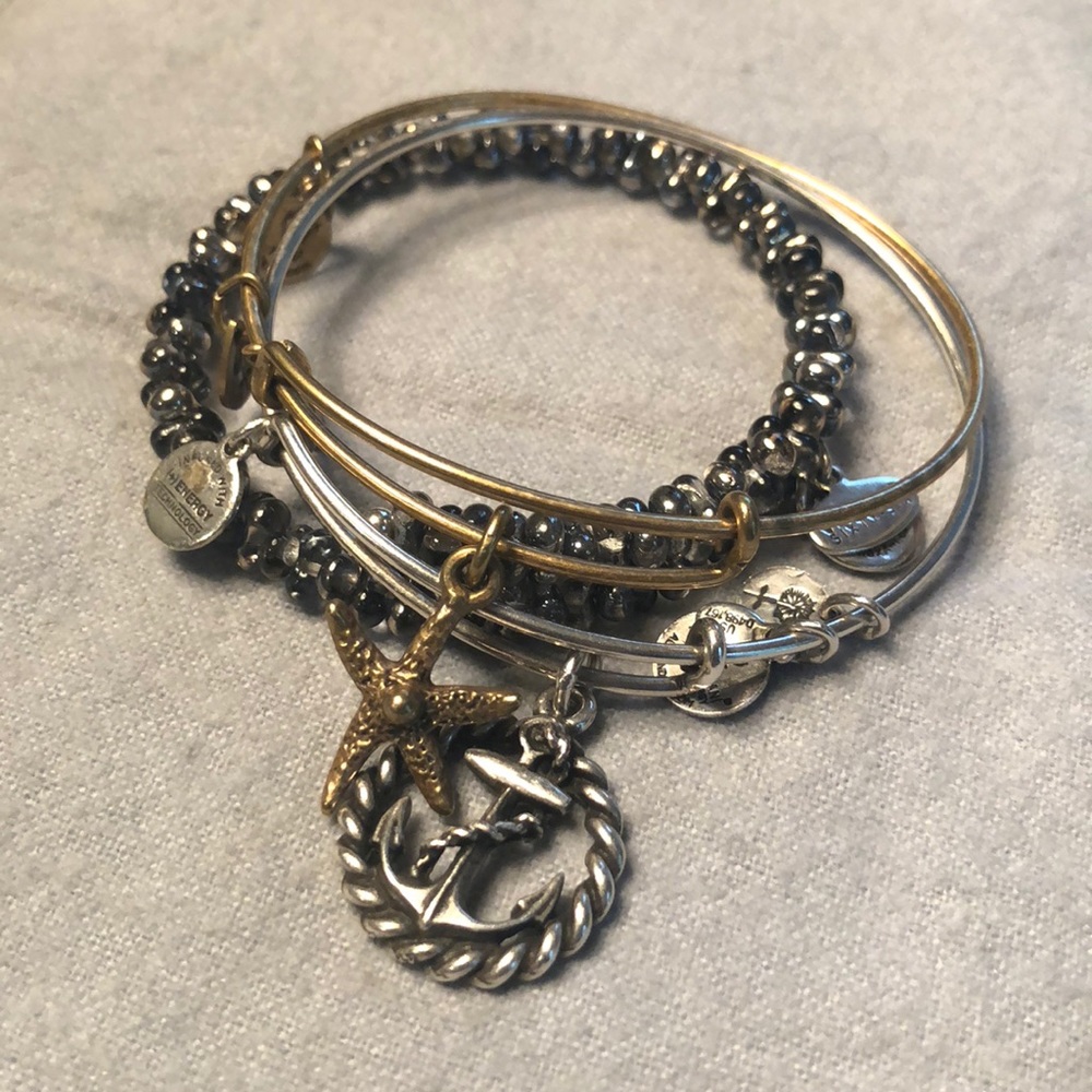 Alex & Ani Bundle (3)